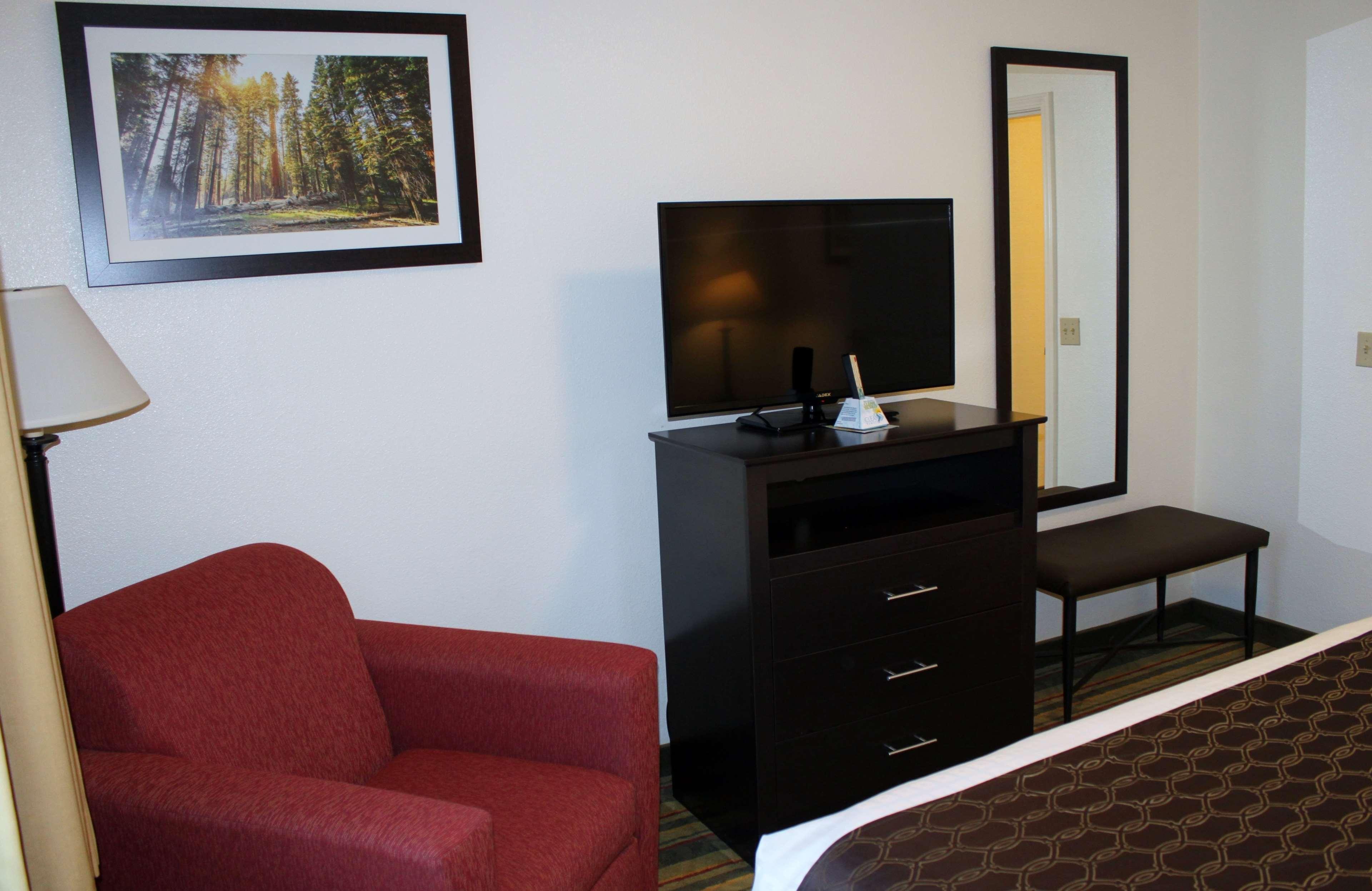 Best Western Visalia Hotel Exterior foto